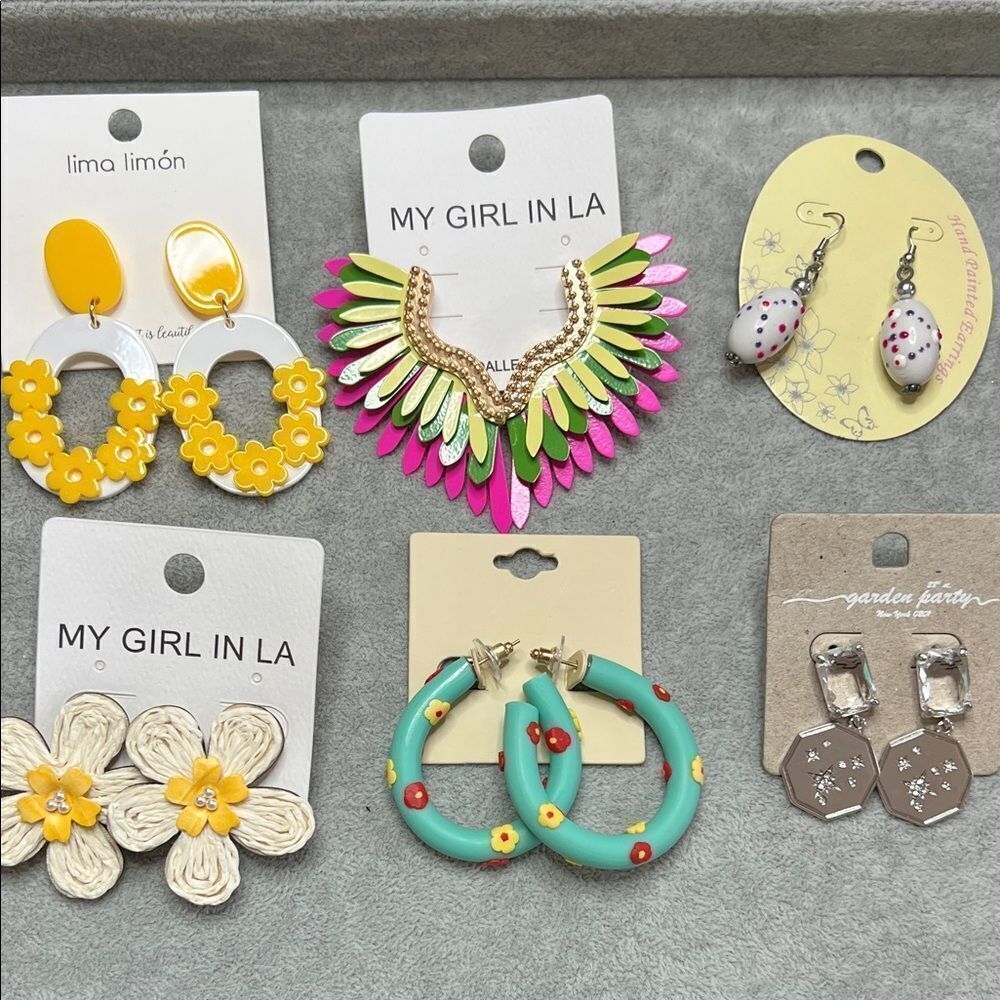 Bundle of 6 Colorful Earring Set NWT